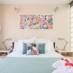 Esse ático. Precioso ático Con Terraza En Pleno Centro Apartamento