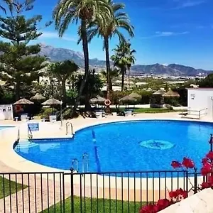 https://shangri-la-punta-lara.hotelsinnerja.org